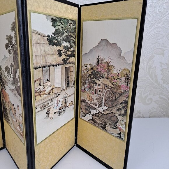 Mini Korean 8 Panel Tabletop Folding Screen & 2 Jade/Coral Asian Shadow Boxes - Picture 12 of 16